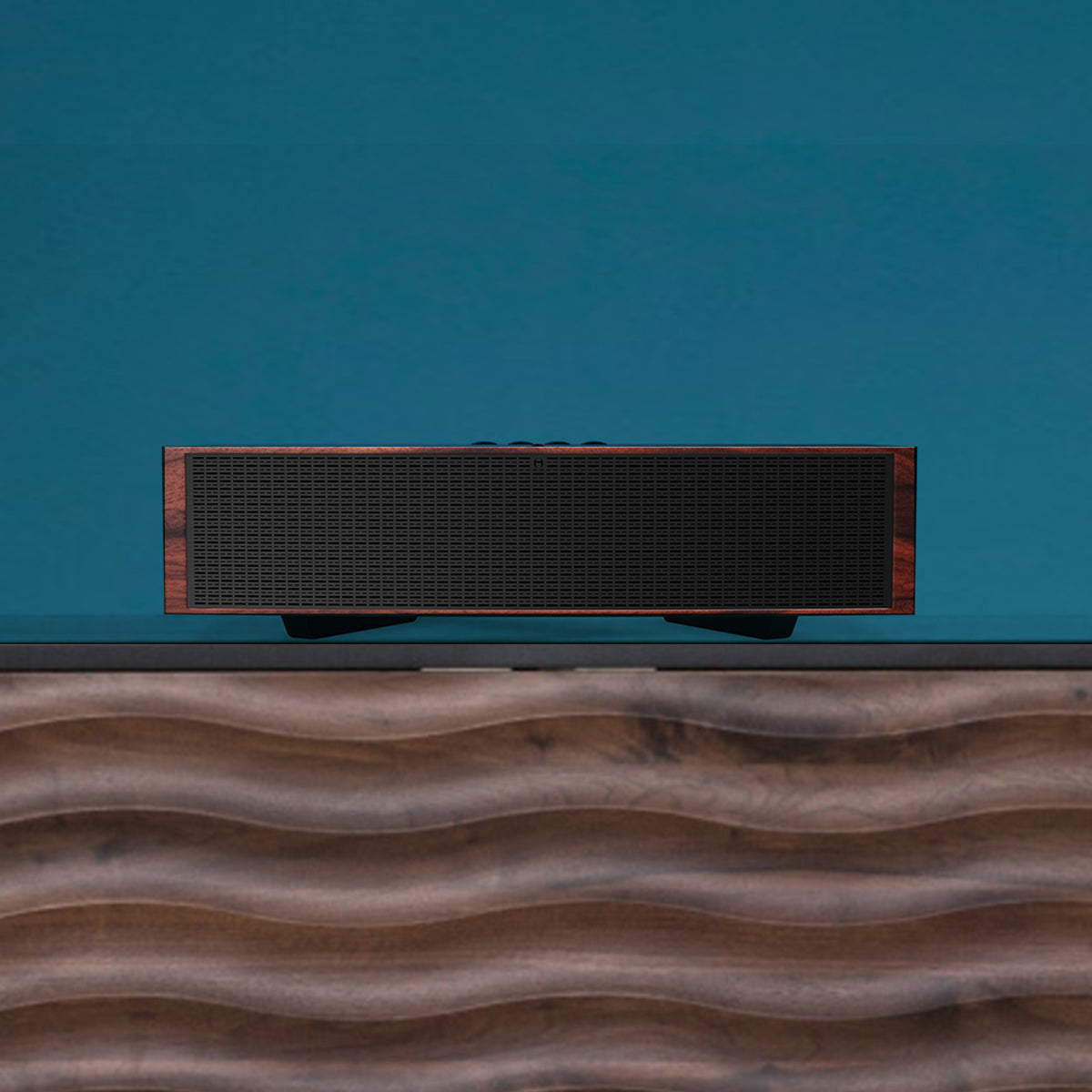 THE EBONY DUKE - Bluetooth speaker with twin wireless charging - DUESA